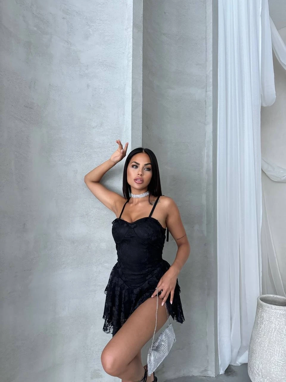 Gloplu İçi Şortlu Prenses Elbise Siyah