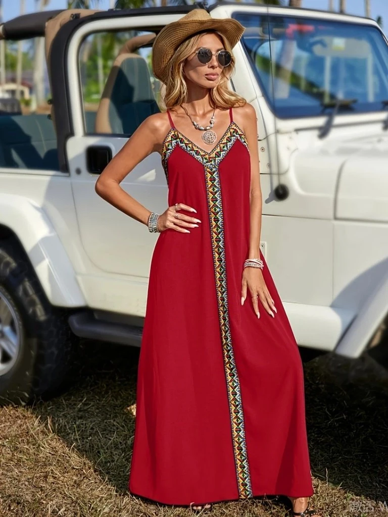 Askılı V Yakalı Etnik şerit Detaylı Uzun Viskon Elbise