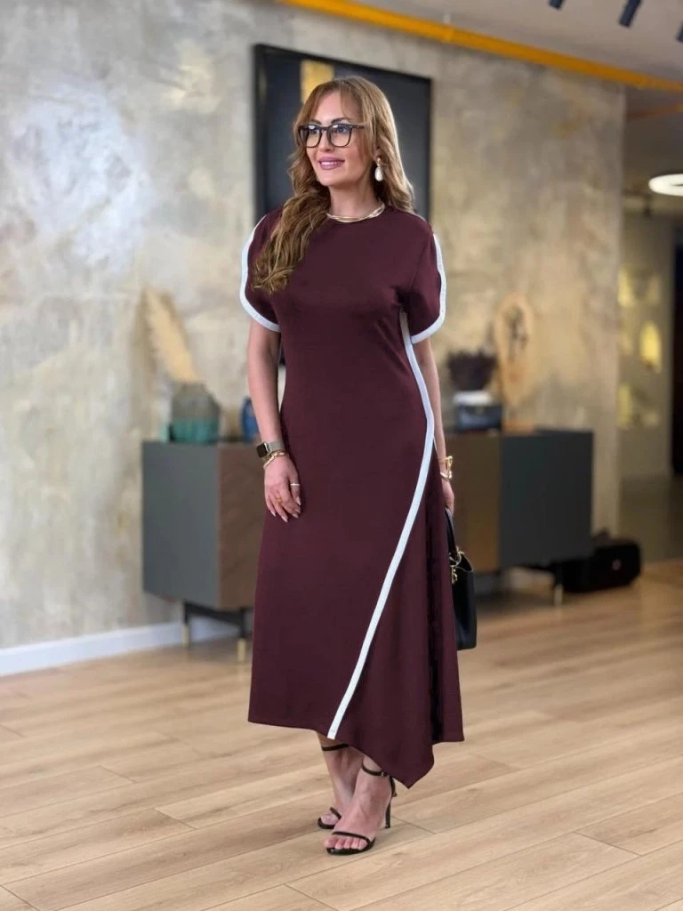 Kısa Kollu Bisiklet Yaka Detaylı Asimetrik Kesim Viskon Iki Iplik Elbise