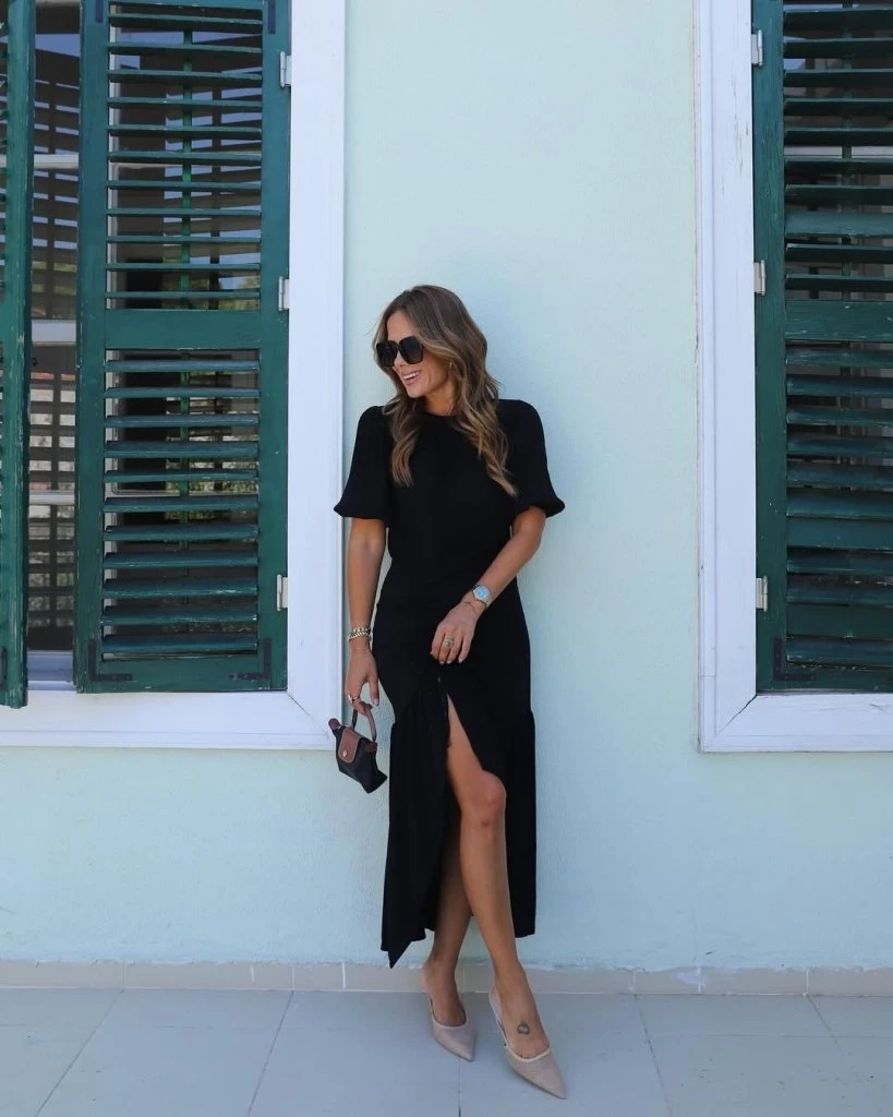 Kısa Kollu Bisiklet Yakalı Yandan Yırtmaçlı Büzgülü Janjan Krep Elbise