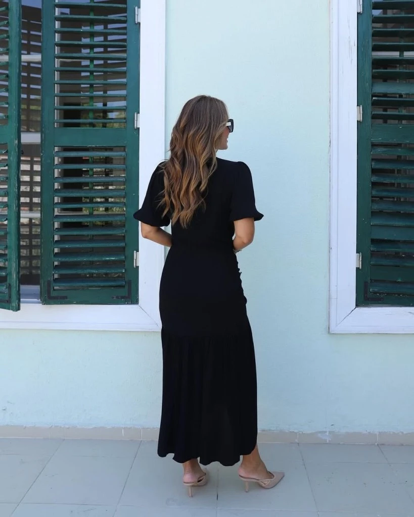 Kısa Kollu Bisiklet Yakalı Yandan Yırtmaçlı Büzgülü Janjan Krep Elbise