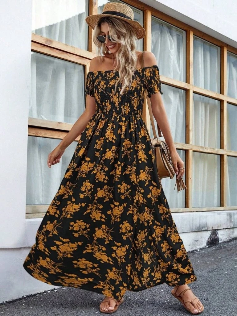 Kısa Kollu Madonna Yaka Yırtmaçlı Süprem Elbise