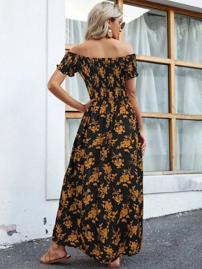 Kısa Kollu Madonna Yaka Yırtmaçlı Süprem Elbise