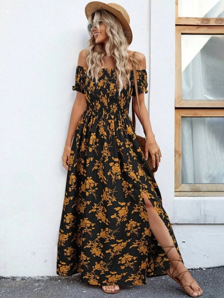 Kısa Kollu Madonna Yaka Yırtmaçlı Süprem Elbise