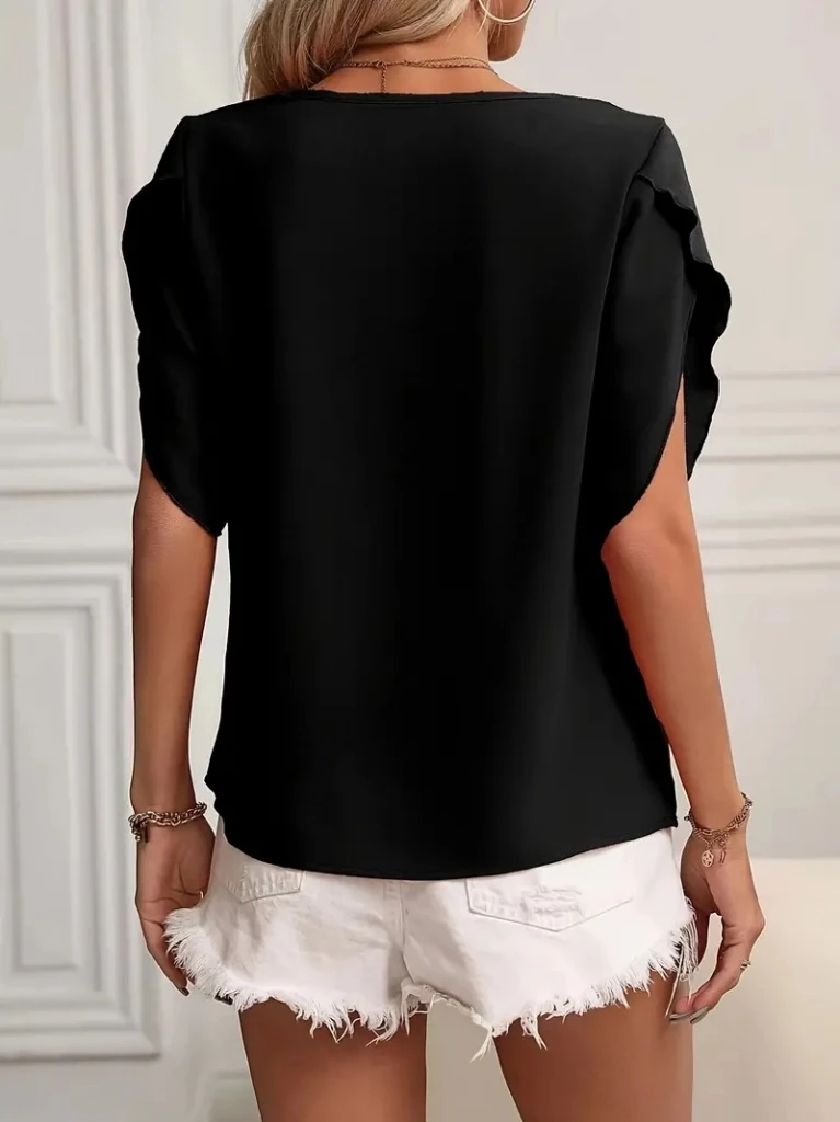 Kısa Kollu Yaka ve Kol Detay Jesica Bluz