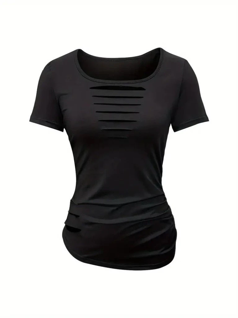 Kısa Kollu Yakası Açık Lazer Kesik Detaylı Viskon Bluz