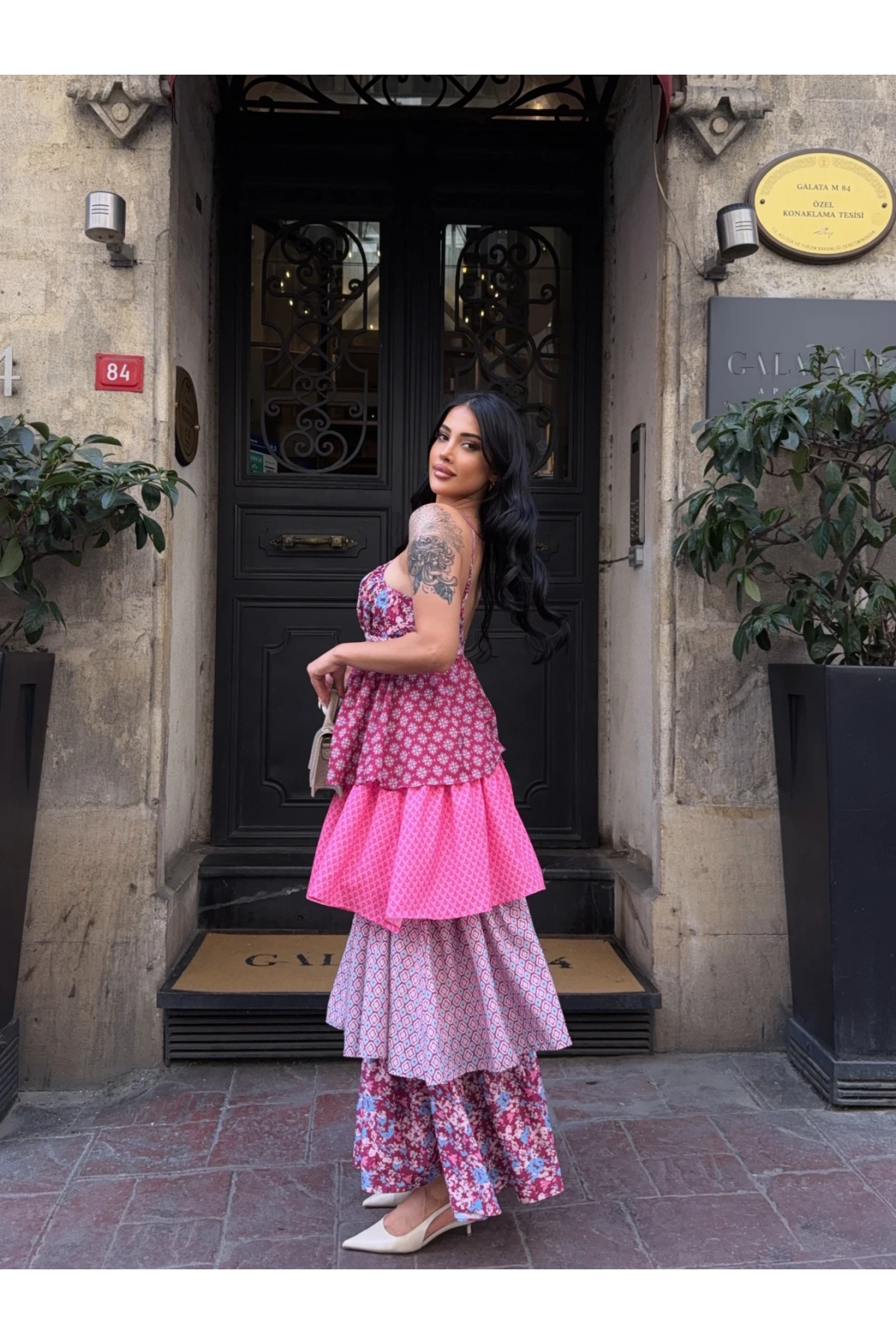 Kat Kat Desenli Tasarım Elbise