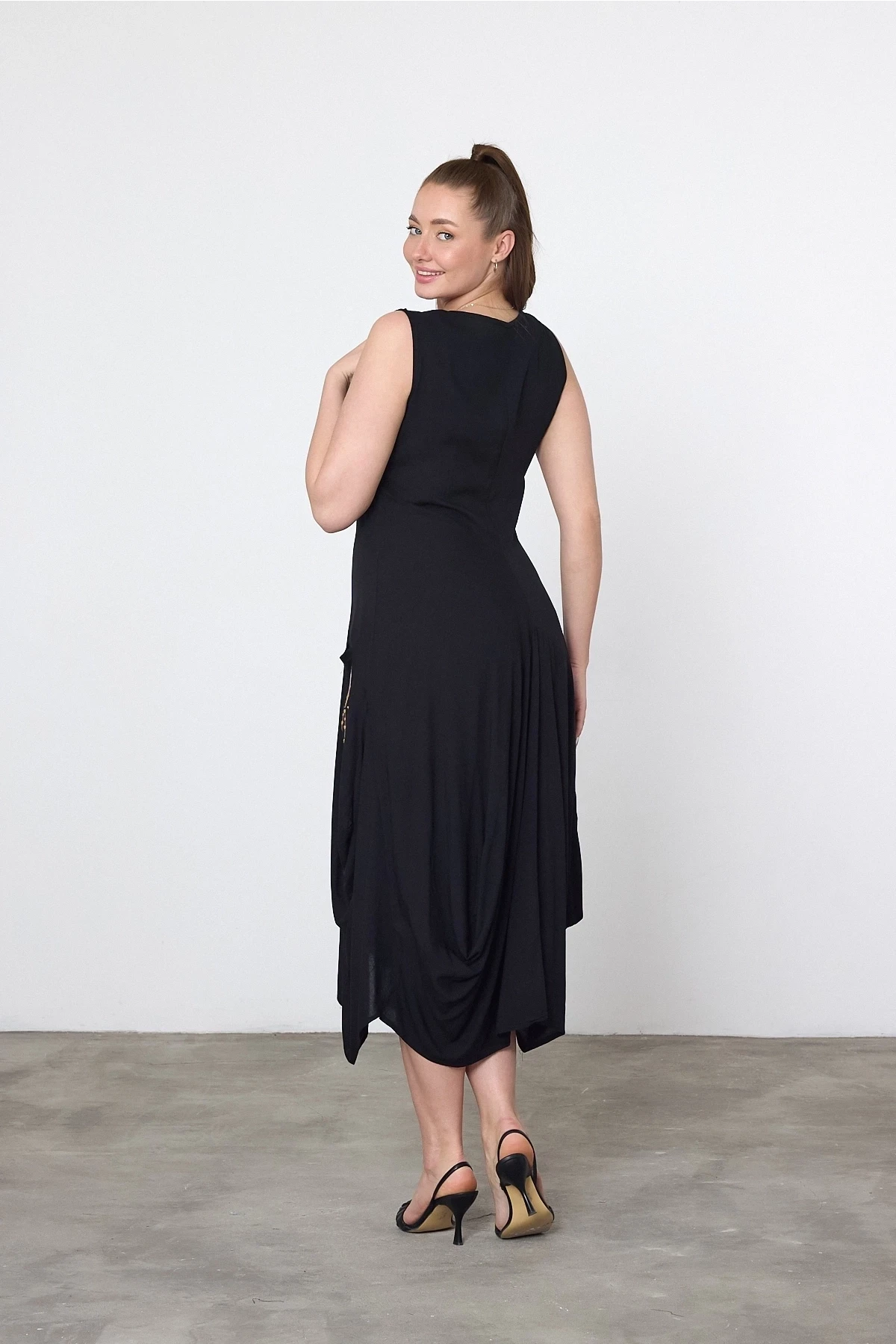 Maxi Boy Siyah Nakış İşlemeli Etnik Viskon Elbise