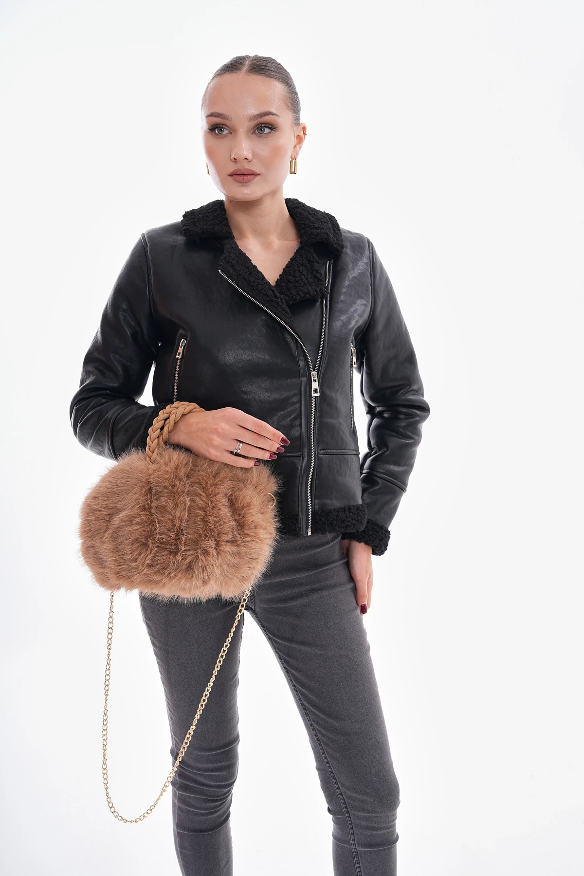 NWC-002 Pu Deri Saplı Camel Peluş Çanta