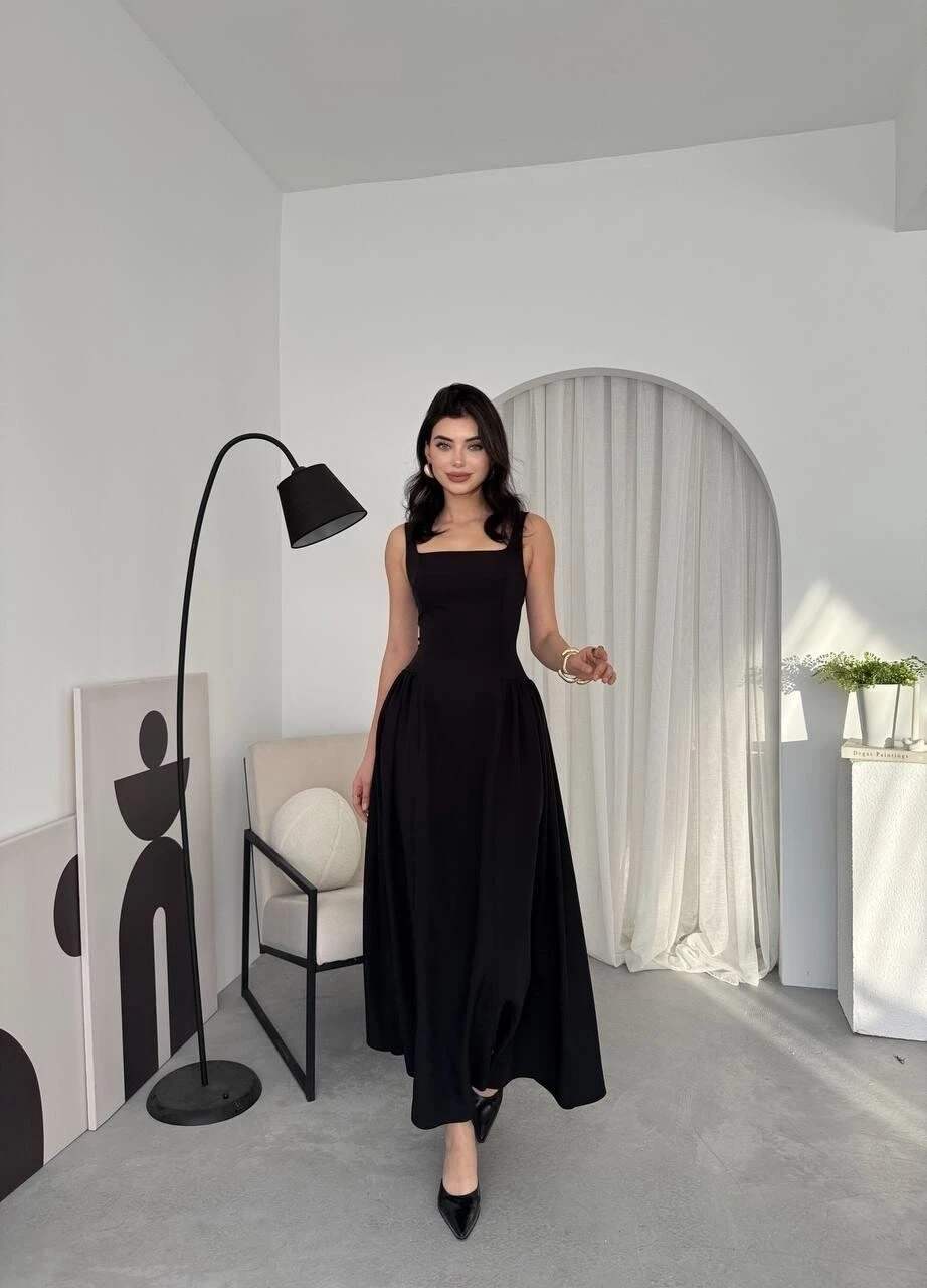 Piliseli Elbise Siyah