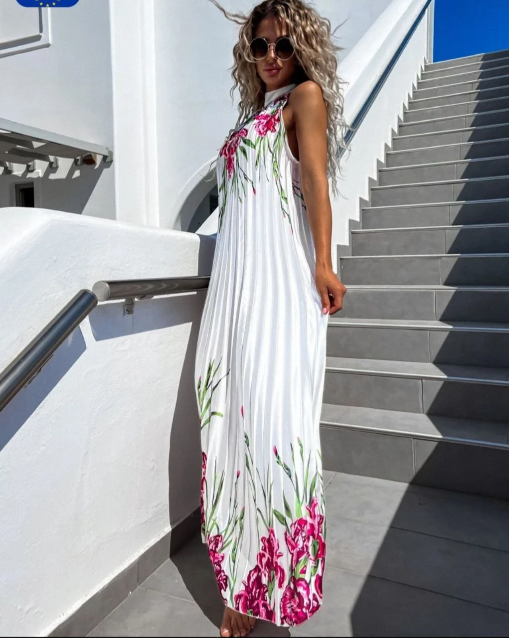 Saten Kumaş Piliseli Elbise Beyaz