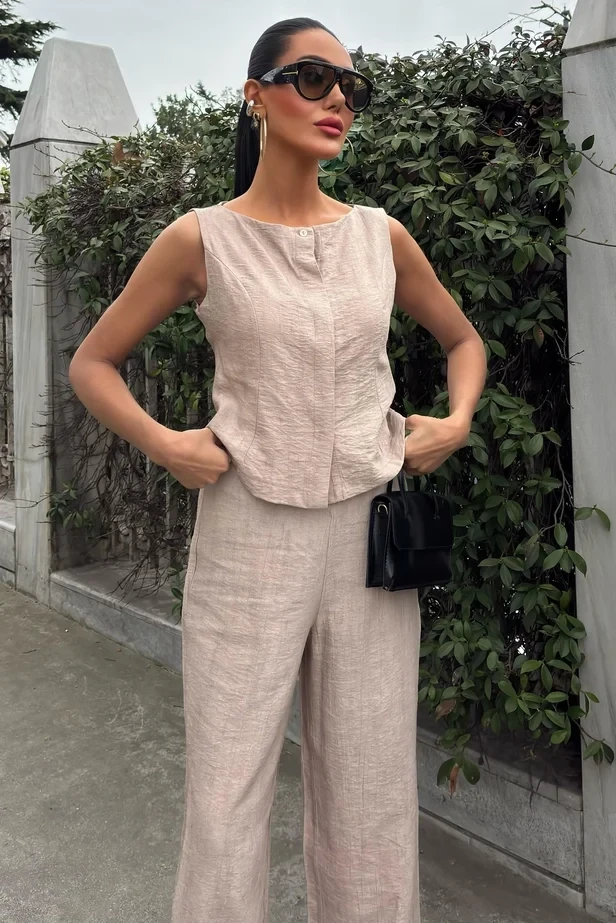 Sıfır Kollu Bluz Batik Desenli Pantolon İkili Takım Bej