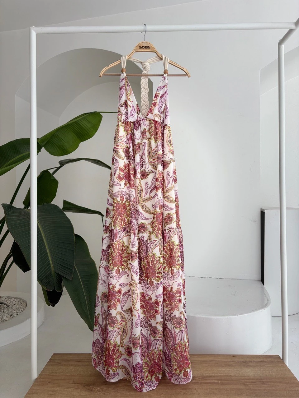 Sırt Dekolteli Şifon Elbise