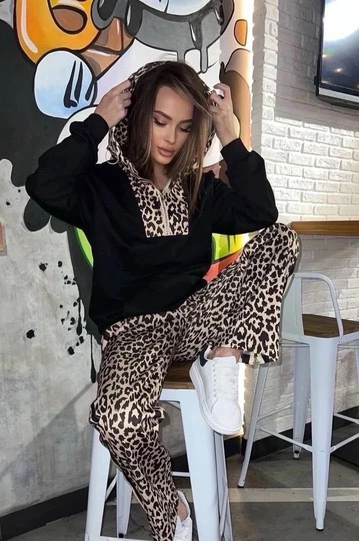 Skuba Kumaş Üç İplik Dijital Baskılı Siyah Takım