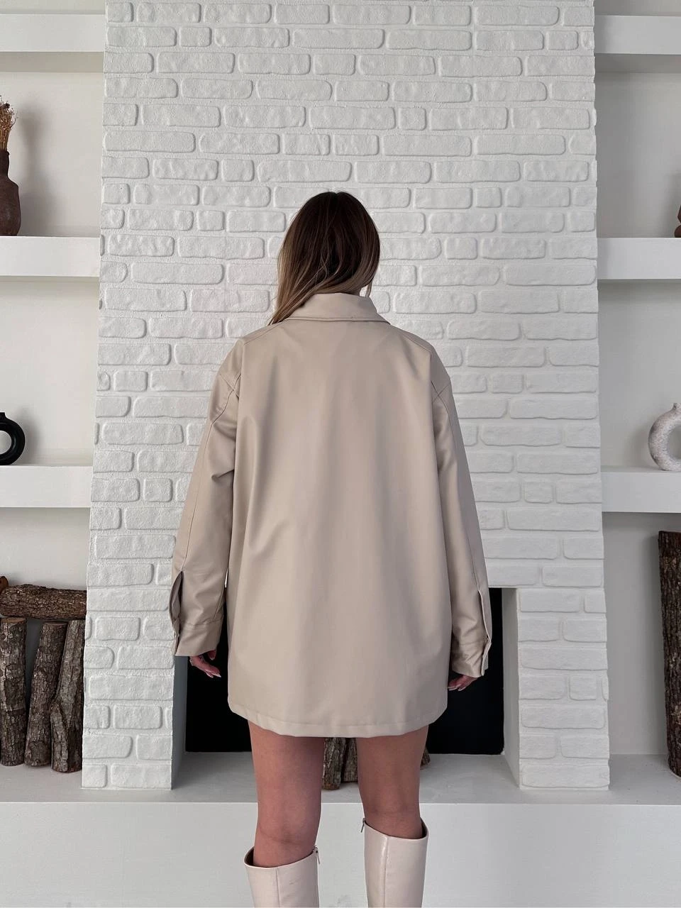 Taş Rengi Deri Oversize Yağmurluk