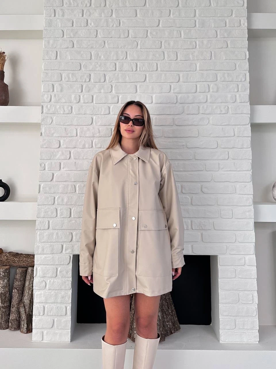 Taş Rengi Deri Oversize Yağmurluk