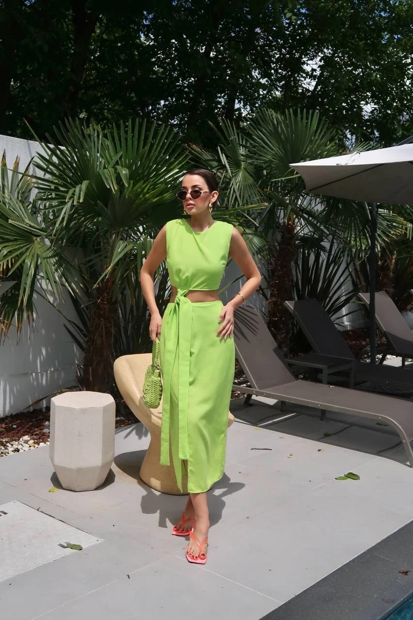 Yeşil Kuşaklı Crop ve Etek Takım