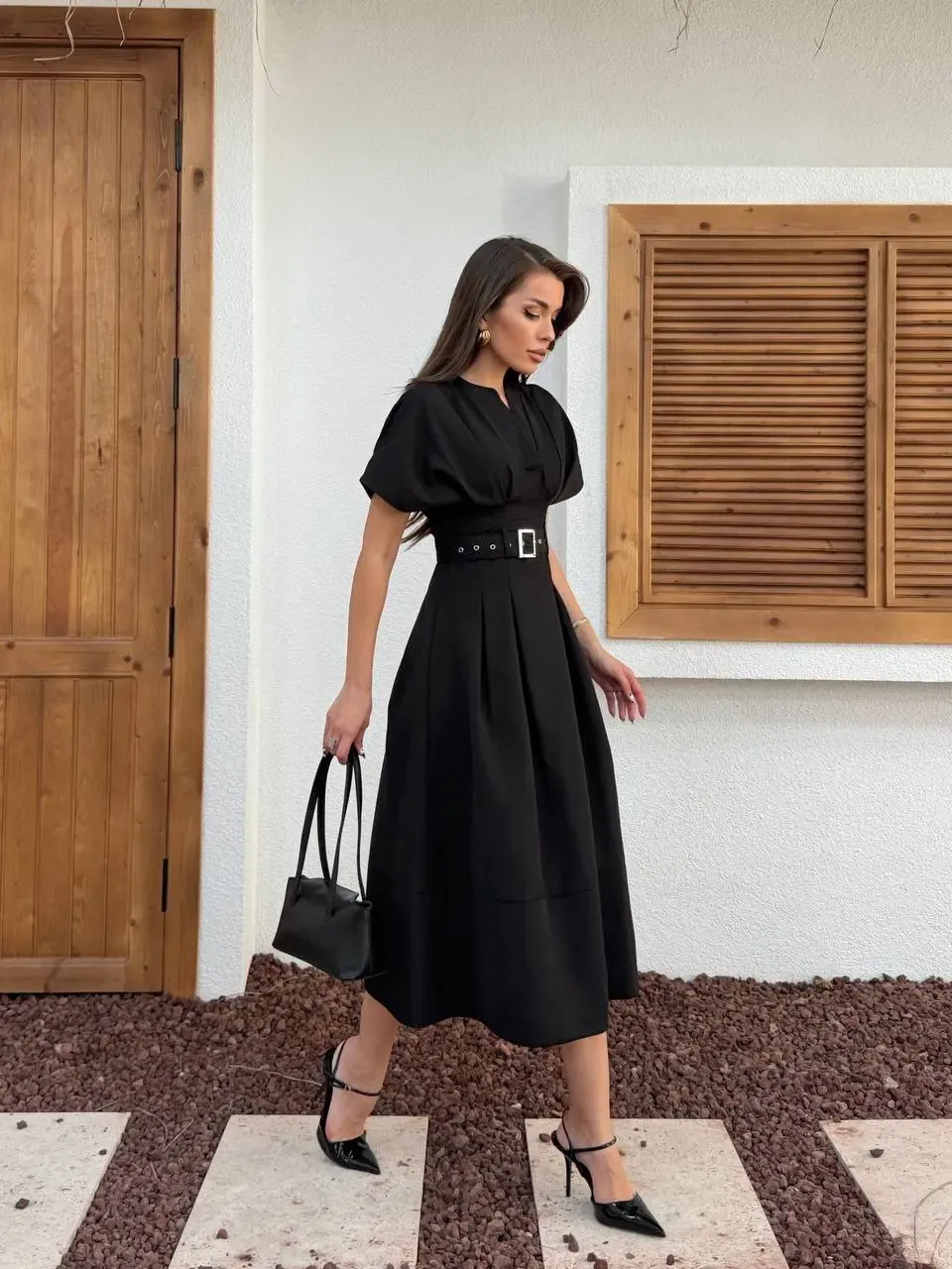 Bel Kemer Detaylı Kısa Kol Elbise