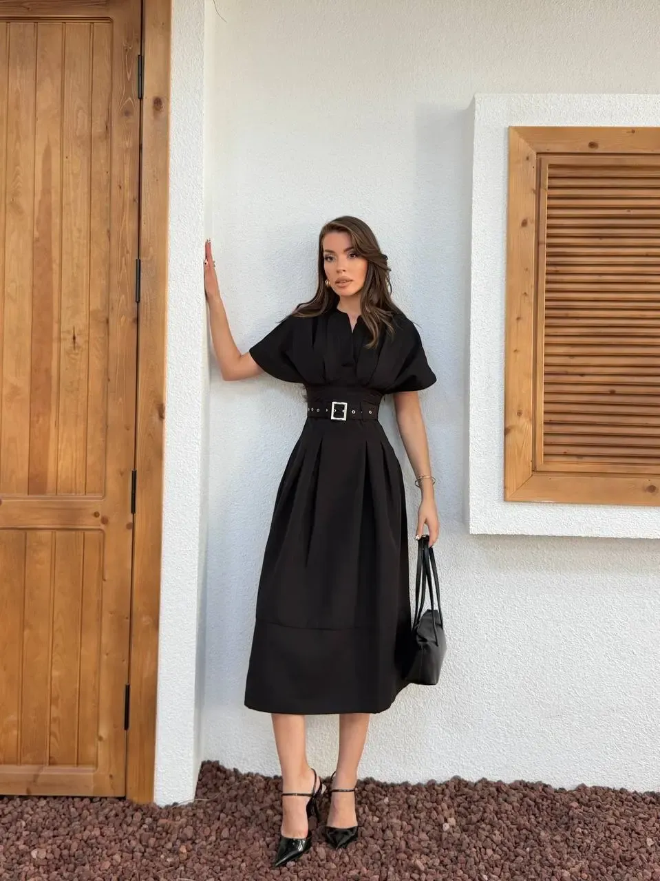 Bel Kemer Detaylı Kısa Kol Elbise