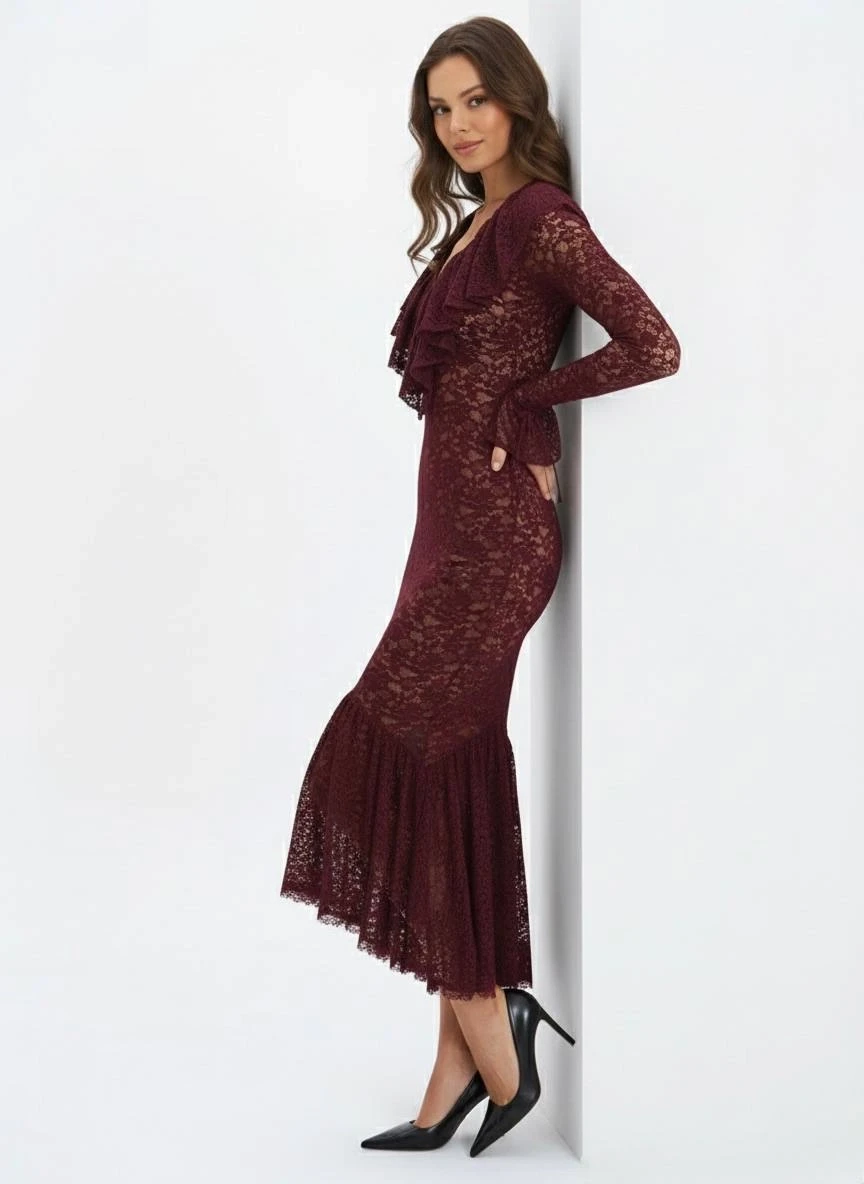 Dantel Kumaş Astarlı Maxi Boy Elbise