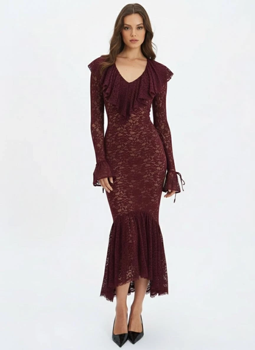 Dantel Kumaş Astarlı Maxi Boy Elbise