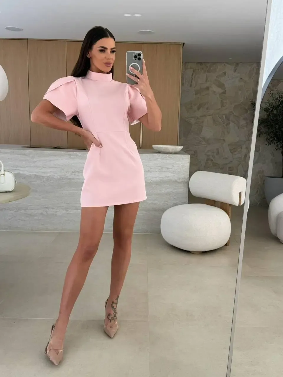 İthal Double Atlas Kumaş Fermuarlı Sırt Detay Mini Elbise Pudra