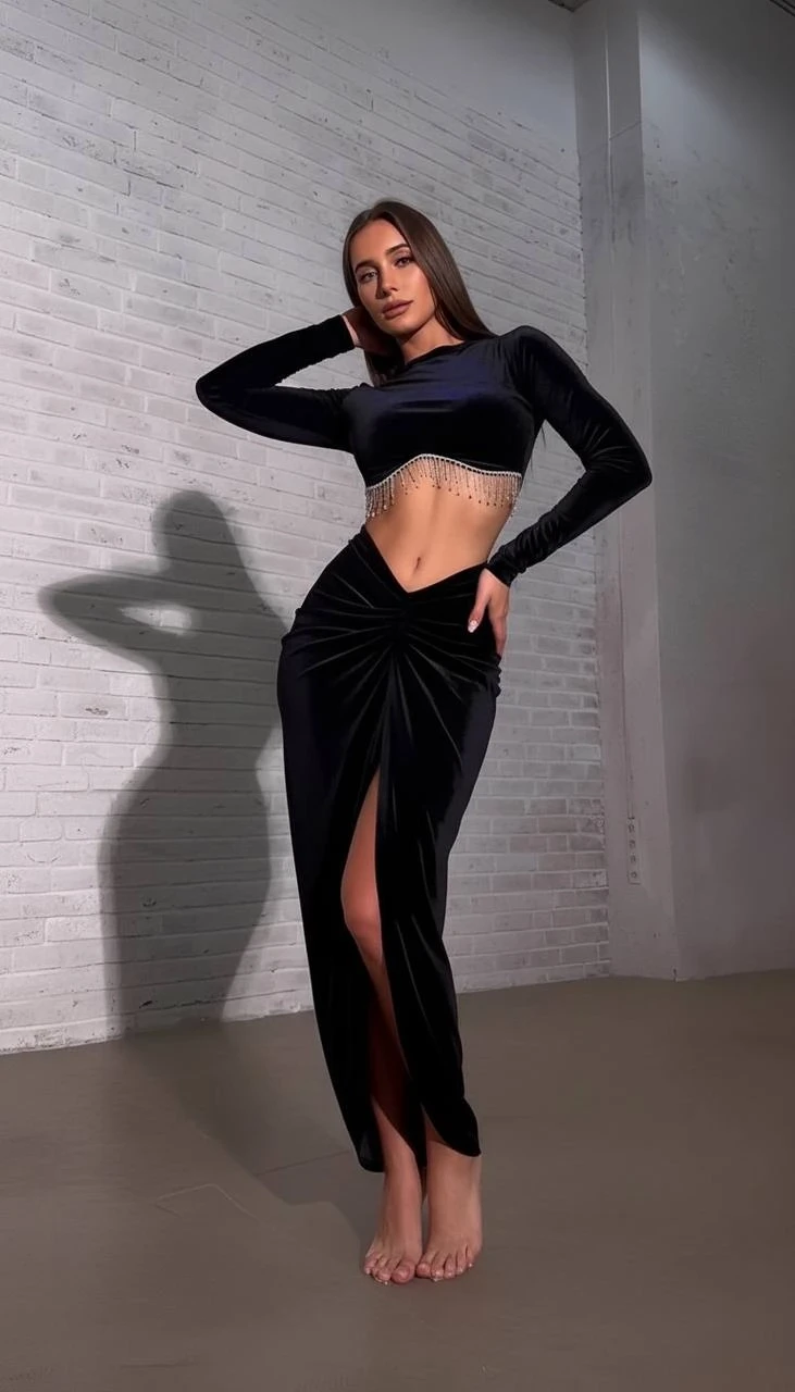 İthal Full Likralı Kadife Taşlı Büstiyer Etek Takım