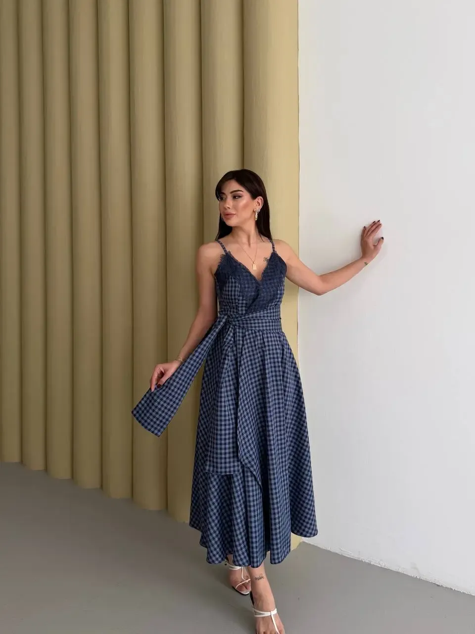 Kadın Ekose Dantelli Sırt Gipeli Elbise Mavi