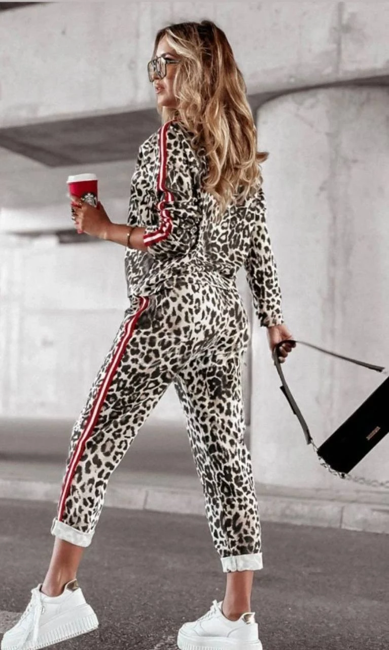 Leopar Desen Çizgili Şerit Detaylı Takım