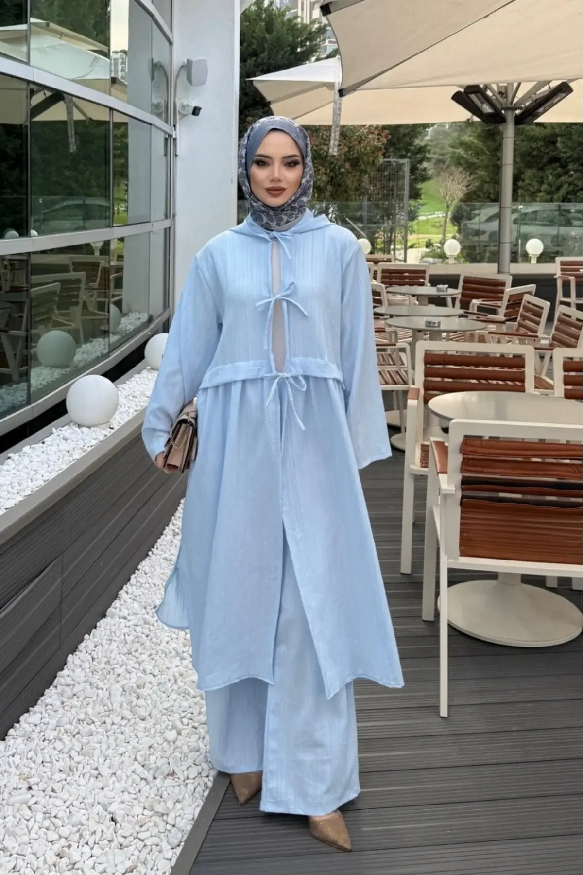 Mavi Önden Bağlamalı Keten Takım