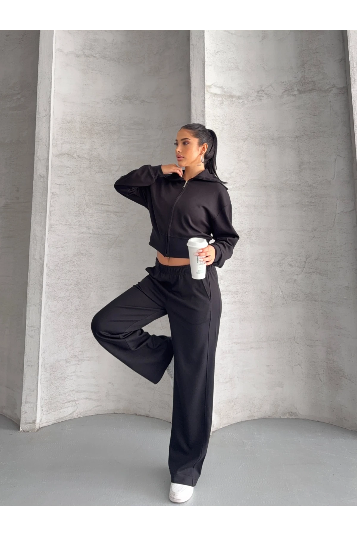 Modal Kumaş Crop Üst Eşofman Takım Siyah
