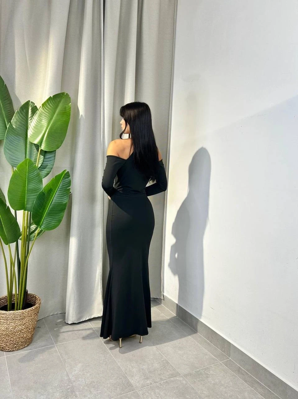 Modal Kumaş Likralı Aksesuar Detay Maxi Elbise