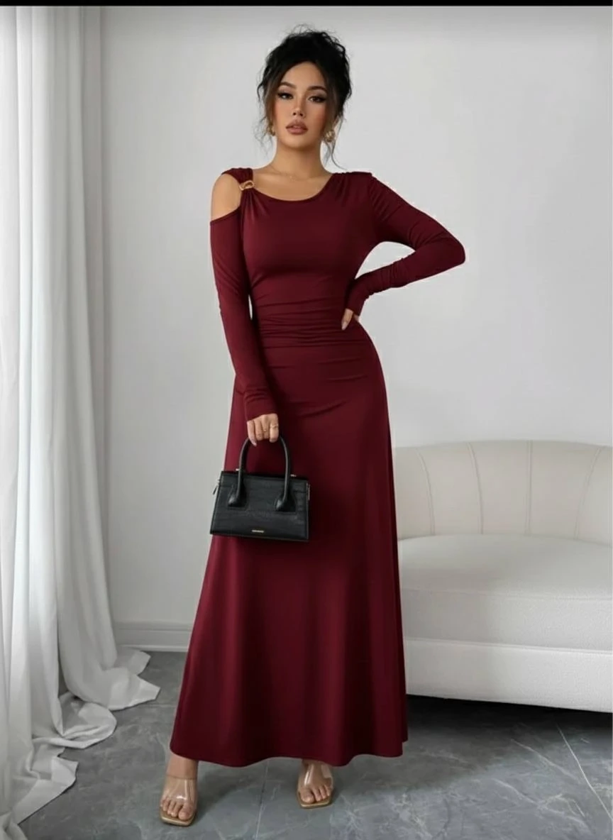 Modal Kumaş Metal Aksesuar Detay Drapeli Maxi Boy Elbise