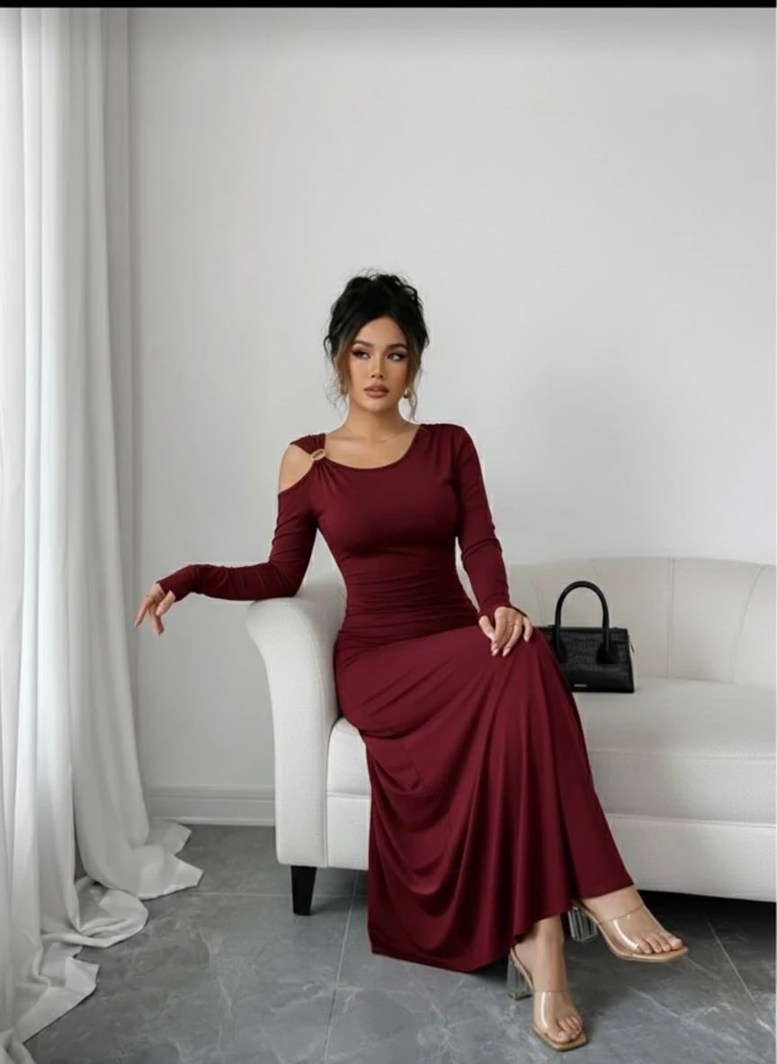 Modal Kumaş Metal Aksesuar Detay Drapeli Maxi Boy Elbise