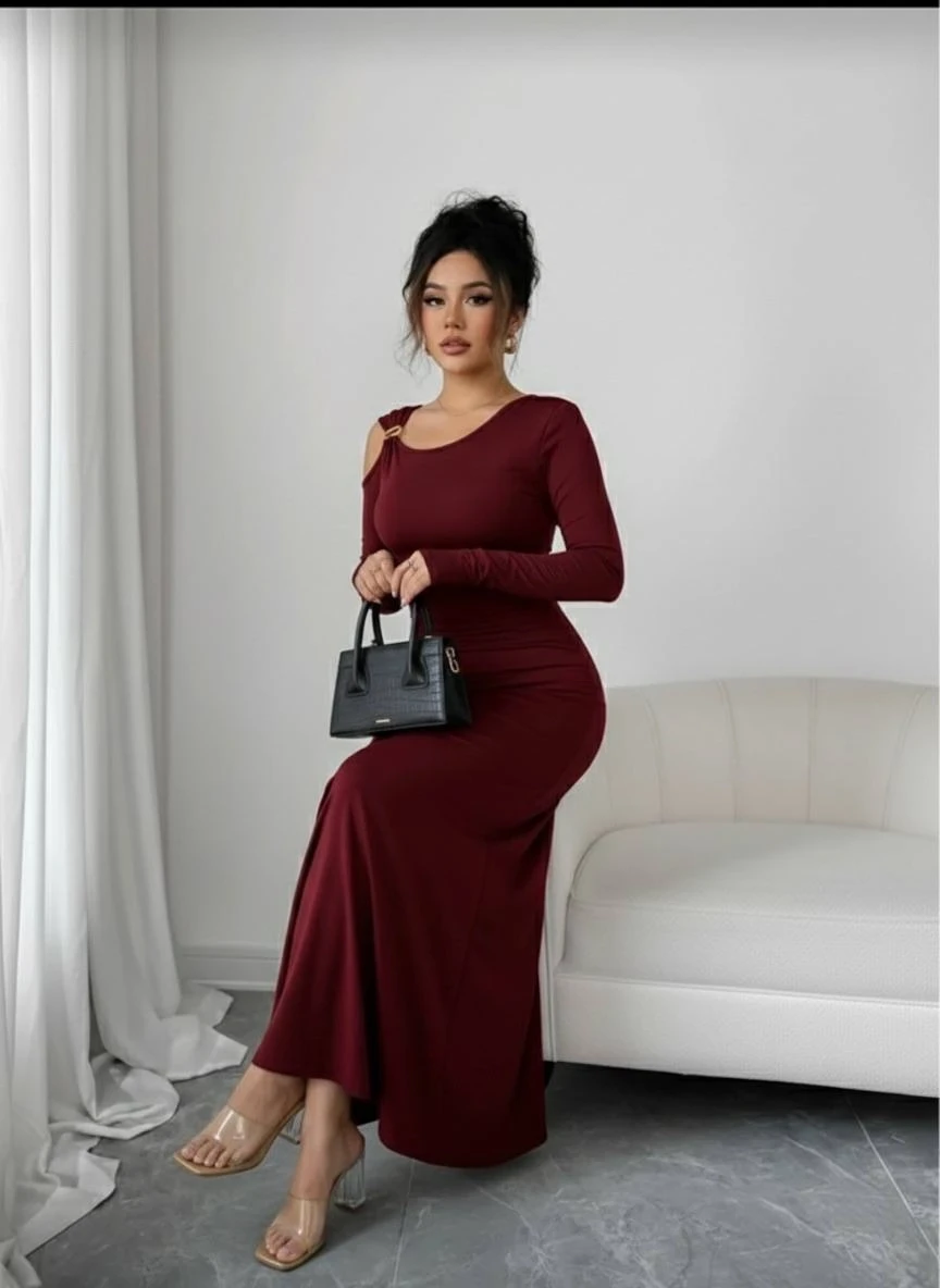 Modal Kumaş Metal Aksesuar Detay Drapeli Maxi Boy Elbise