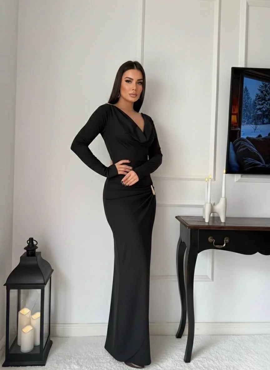 Modal Kumaş Metal Aksesuar Detay Maxi Elbise