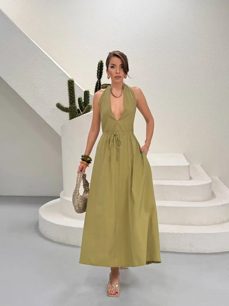 Modal Kumaş Sırt Detay Elbise