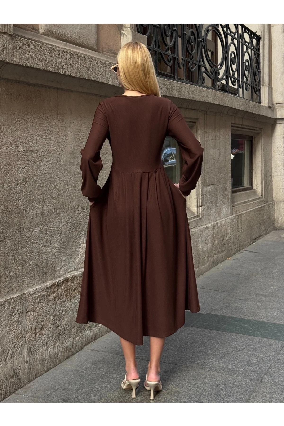 Ottoman Kumaş Düğme Detay Elbise Kahverengi