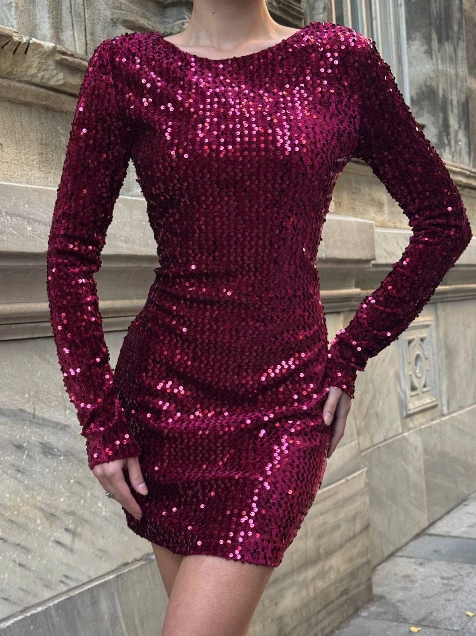 Sırt Dekolteli Payetli Mini Elbise Bordo