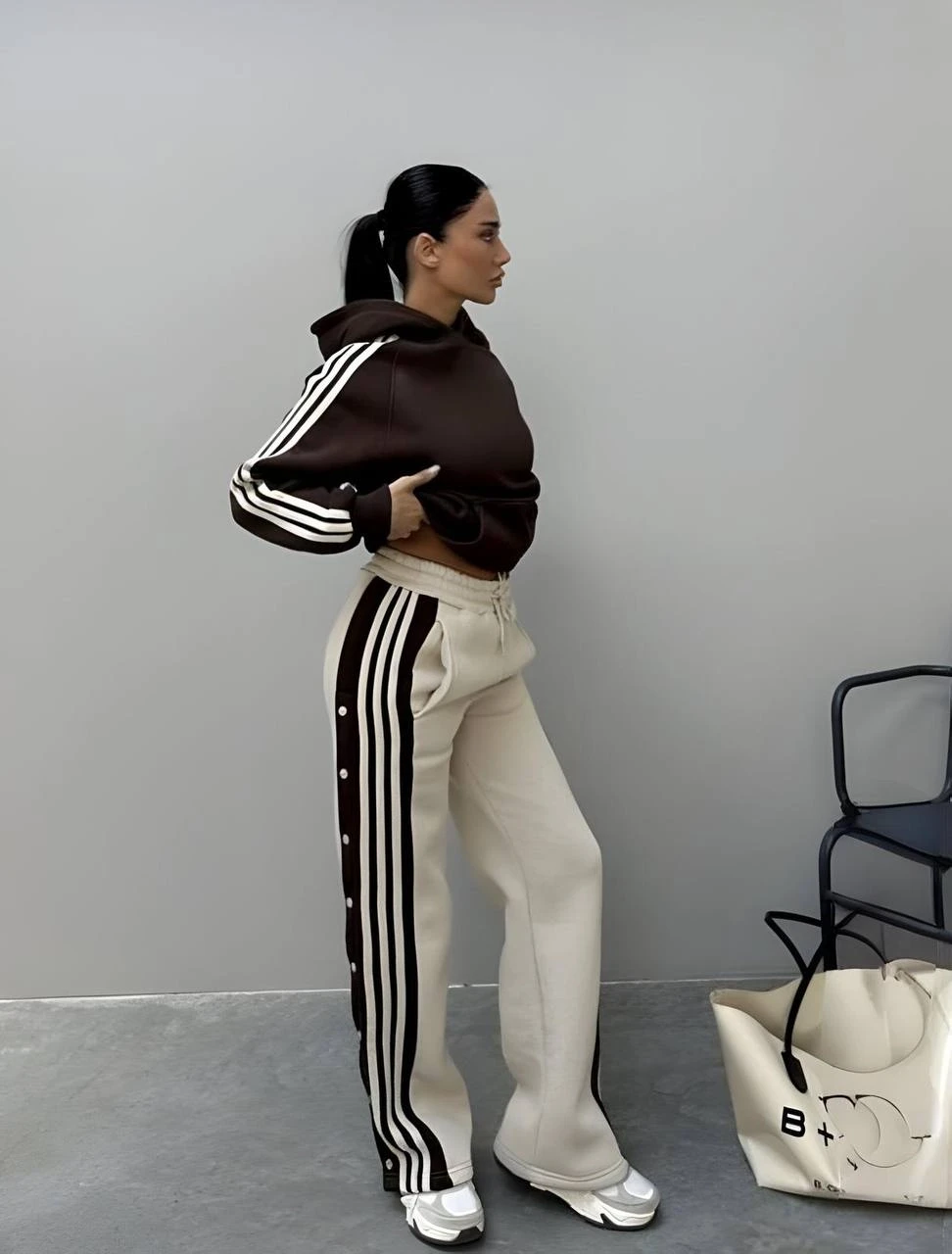 Skuba Kumaş Yanları Çıtçıtlı Takım Kahve