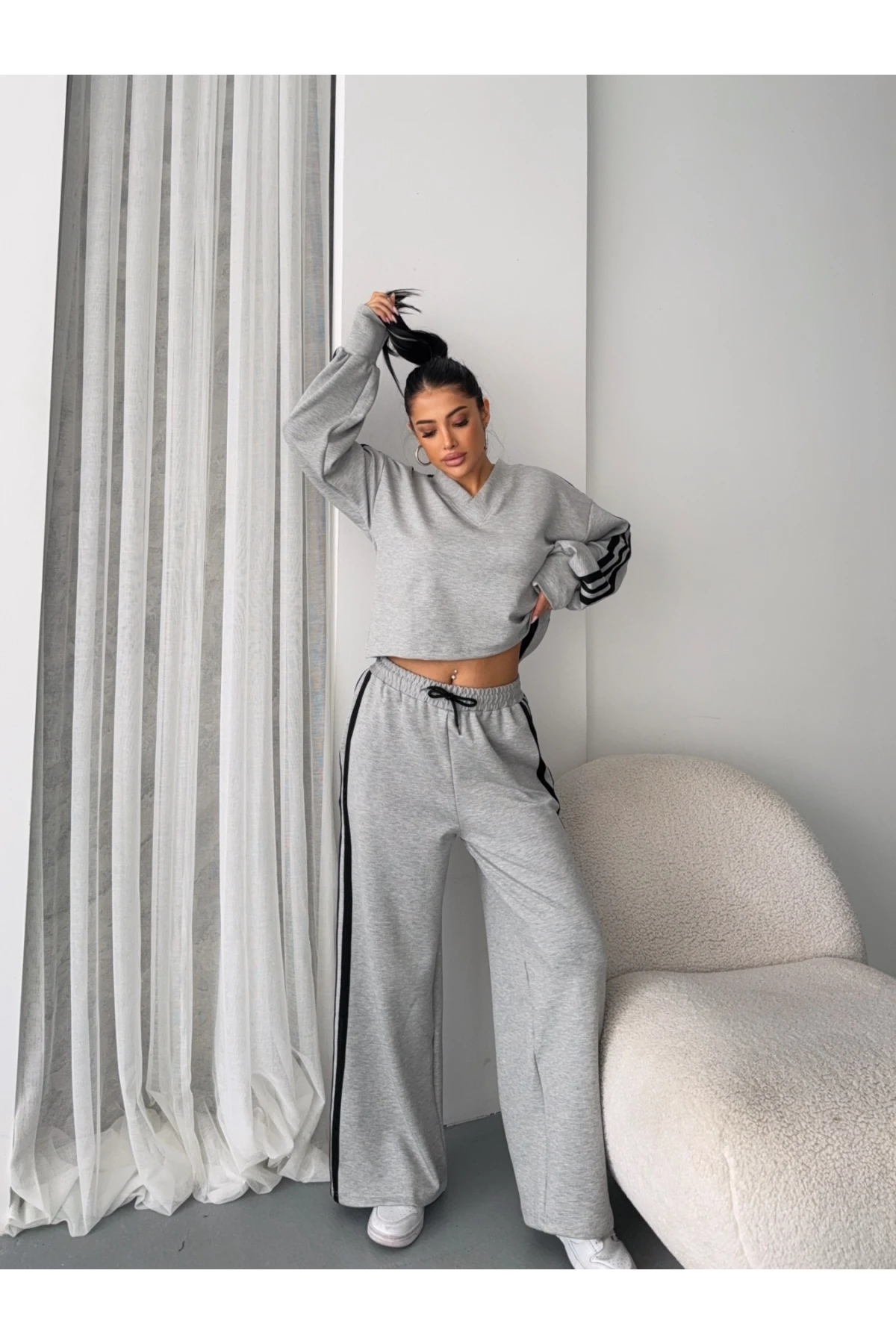 Üç İplik Şardonlu Yanları Şerit Takım Gri