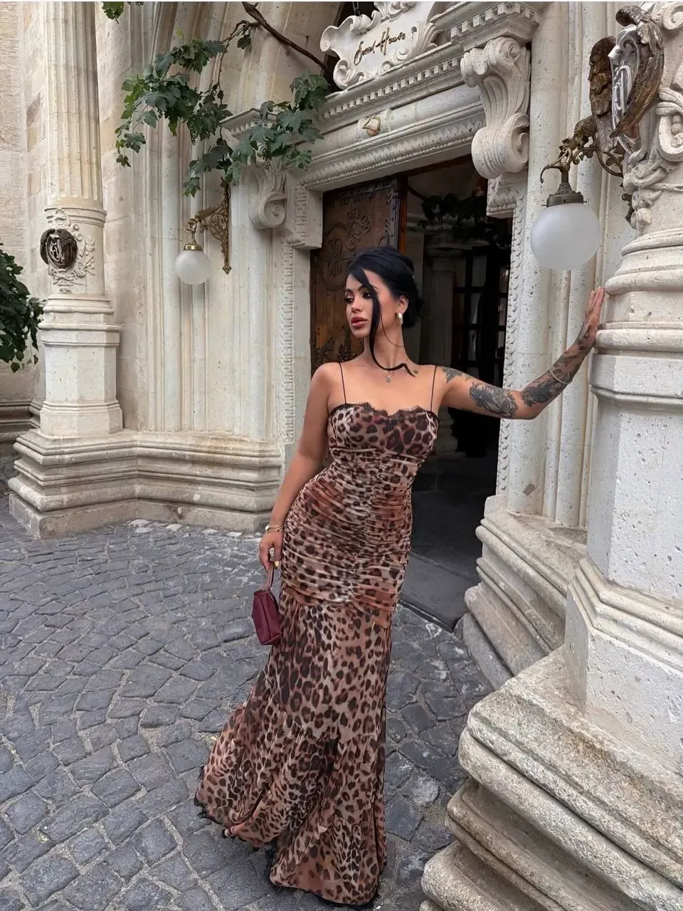 Dijital Baskılı Likralı Güpür Detay Maxi Elbise Leopar