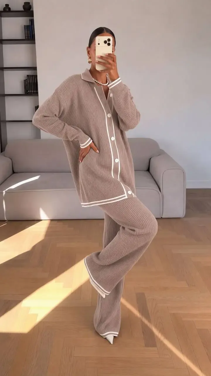 Küçük Saç Örgü Polo Yaka Takım Vizon