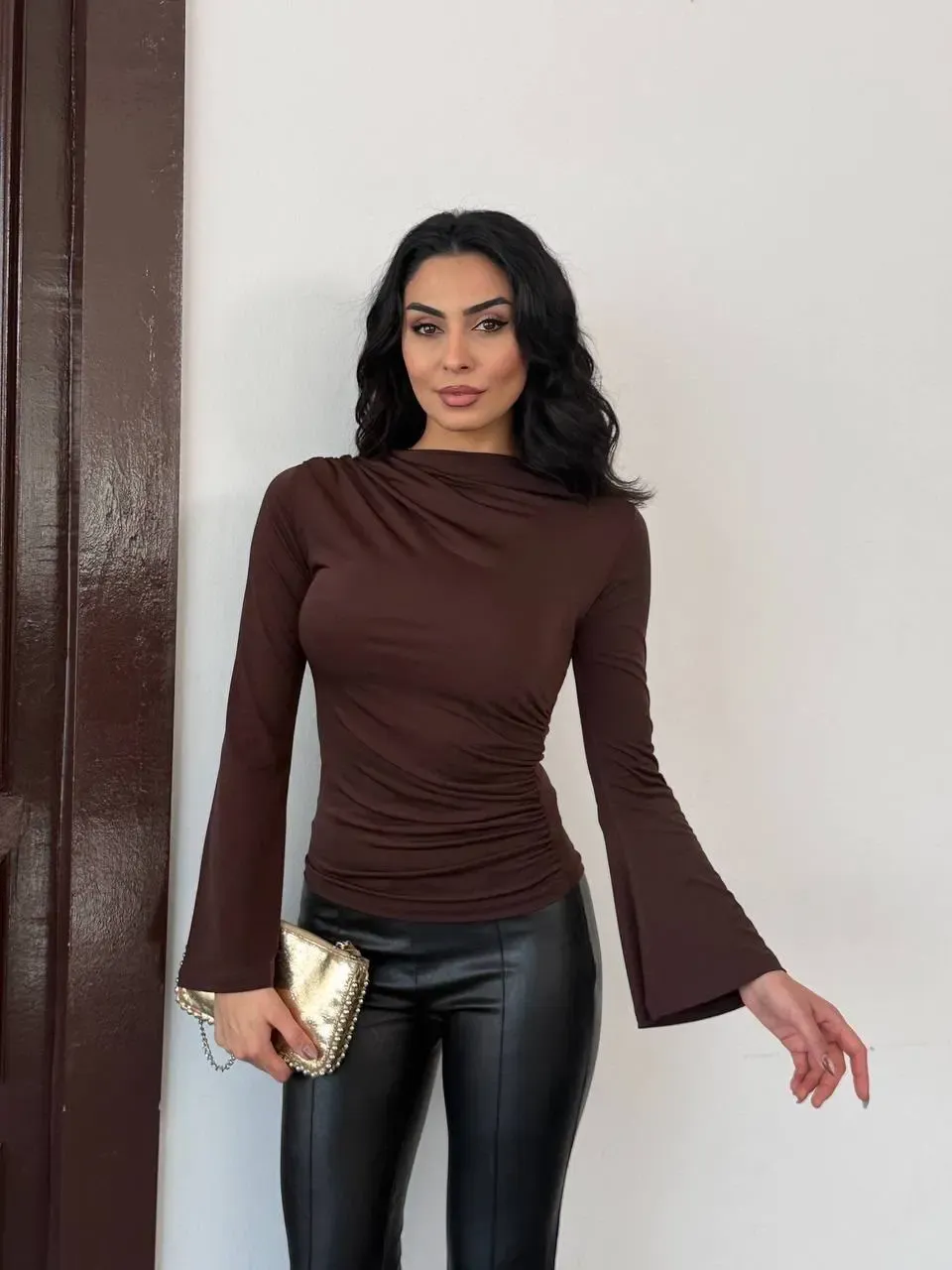 Sandy Kumaş Kol Detay Bluz Kahve
