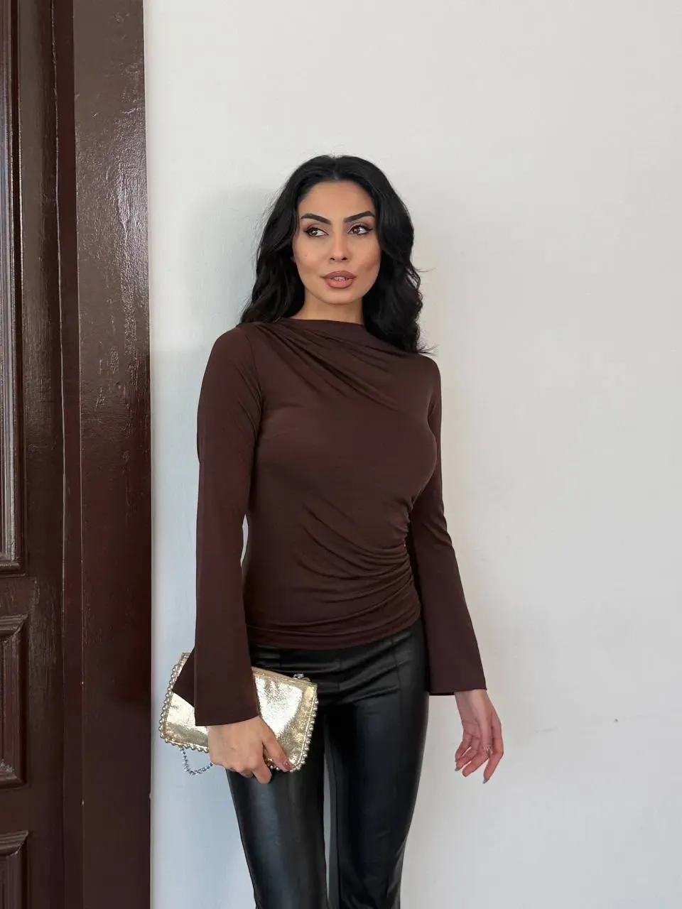 Sandy Kumaş Kol Detay Bluz Kahve
