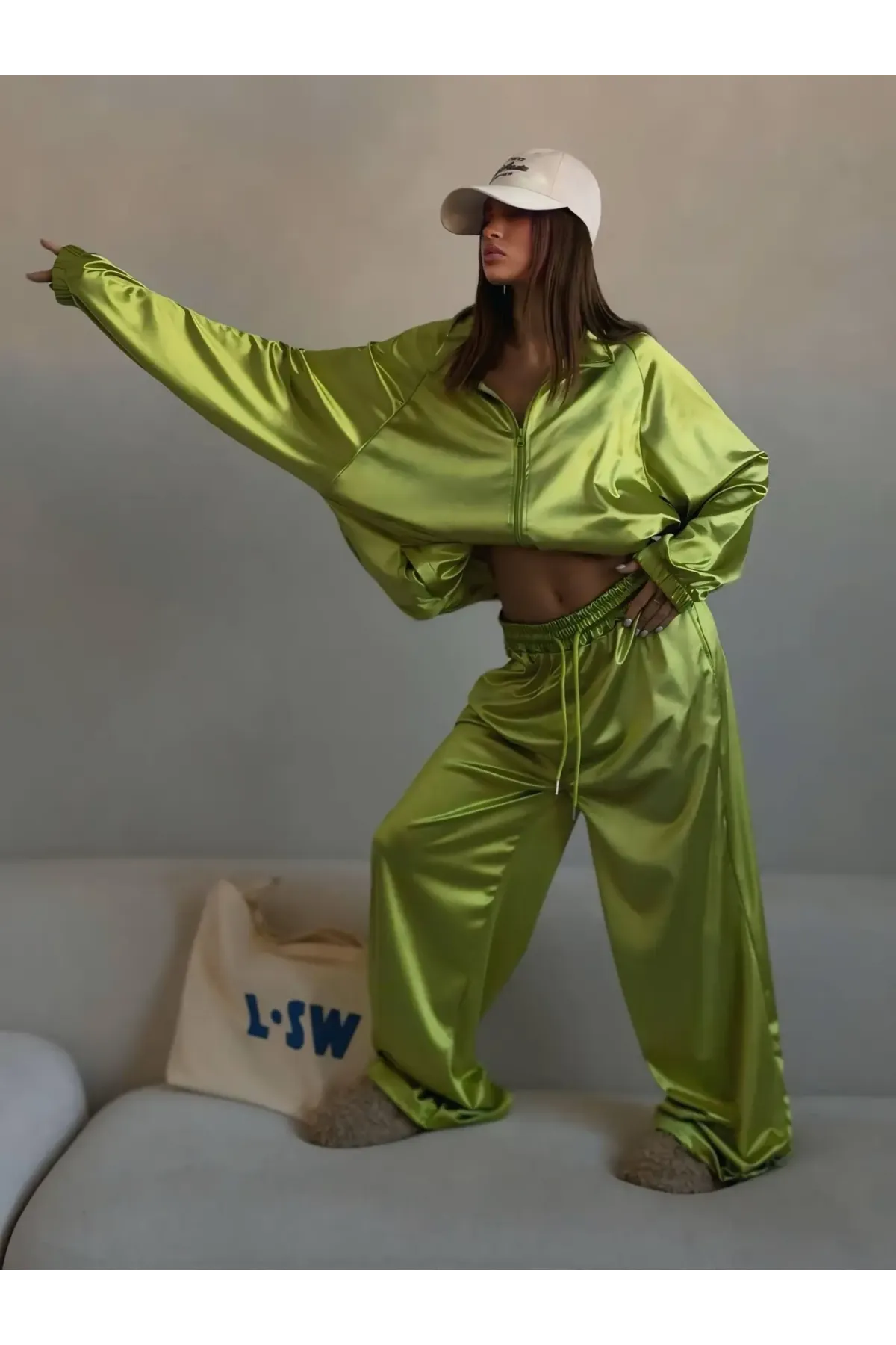 Saten Kumaş Oversize Alt Üst Takım Yeşil