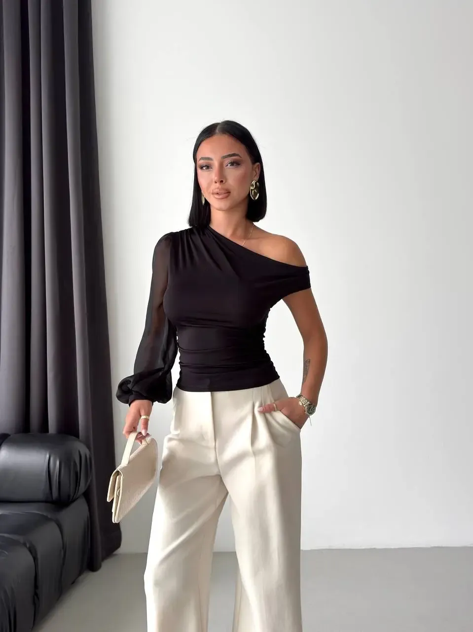 Şifon Kol Detay Sandy Kumaş Bluz Siyah