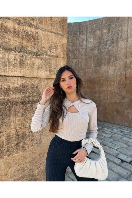 Yeni Sezon Göğüs Dekolteli MG Bluz