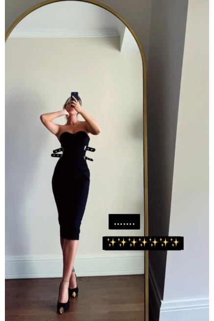 Atlas Kumaş Toka Detaylı Straplez Midi Boy Elbise