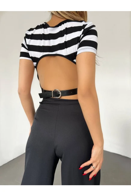 Çizgili Viskon Likralı Kumaş Sırt Dekolteli Kemer Detaylı  Croptop
